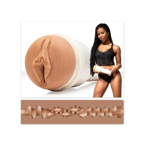 Fleshlight Girls Kira Noir Spellbound